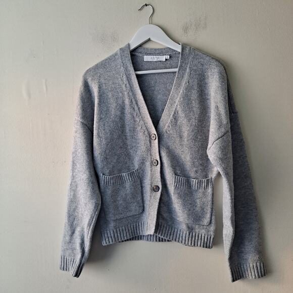 ASTR The Label Saffi Sweater Wool Blend Knit Cardigan Heather Gray Womens Size S - Picture 4 of 11